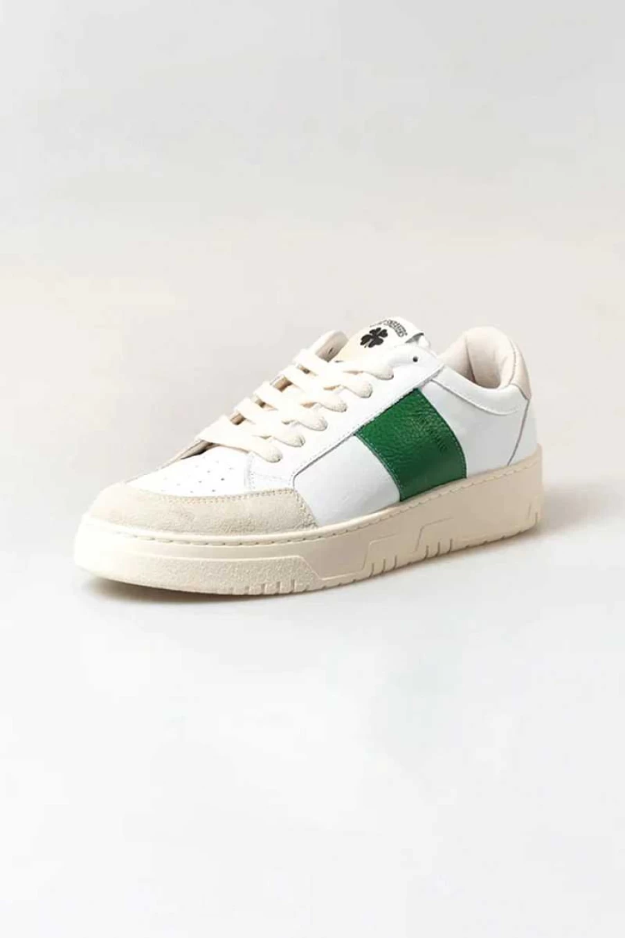 Saint Sneakers Women's White Flag Sail Sneakers 2023/24 - Trendy Casual Shoes