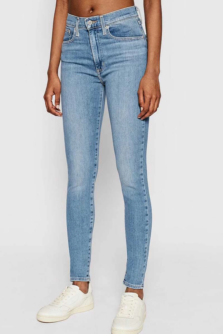 Levi's Women's Medium Indigo Super Skinny High Rise Jeans 22791-0126