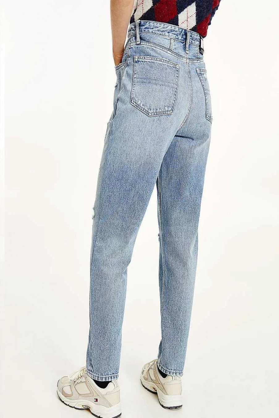 Tommy Hilfiger Women's Light Wash Mom Jeans High Waisted Denim Pants