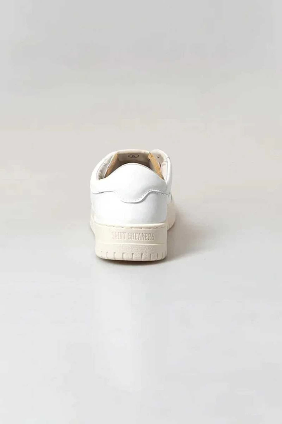 Saint Sneakers Women's White Golf Sneakers 2023/2024 - Stylish & Comfortable Golf Shoes for Women